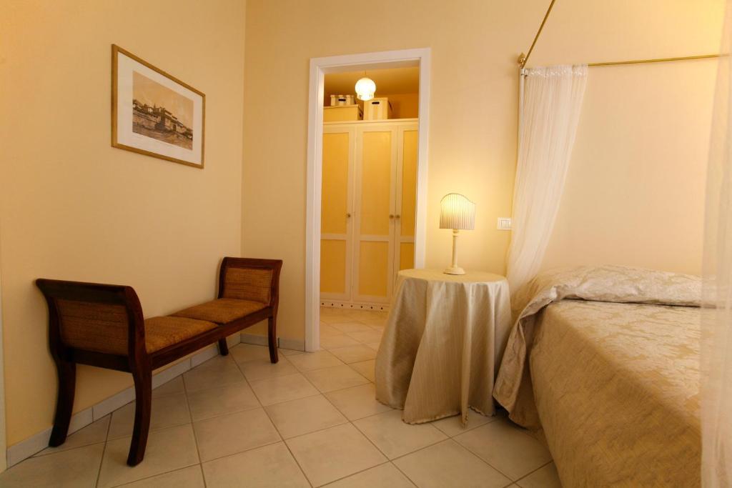 Villa Amelia Rooms مارينا دي بييتراسانْت الغرفة الصورة
